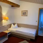 Affittacamere Zum Floesser