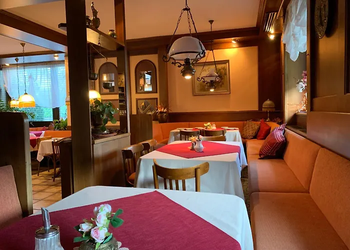 Zum Floesser Vendégház Neckartenzlingen