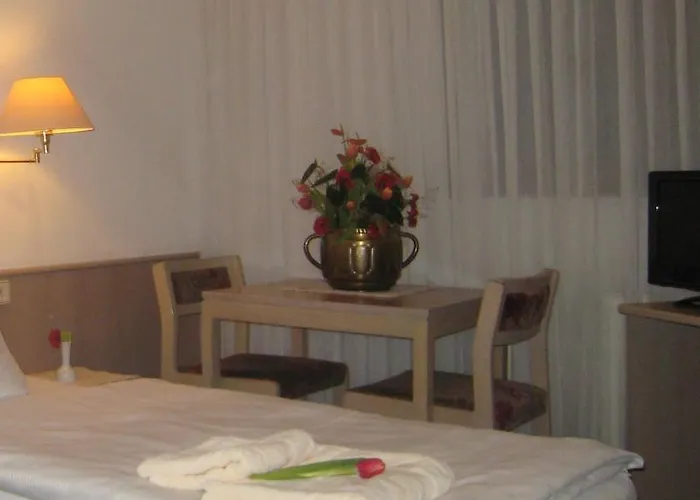 Zum Floesser Vendégház 3*